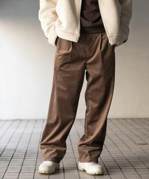 SENSE OF PLACE by URBAN RESEARCH(センスオブプレイスバイアーバンリサーチ)の「コーデュロイタックワイドパンツ(その他パンツ・メンズ・チャコールグレー/ブラウン/アイボリー・MEDIUM/LARGE)」の10枚目の写真