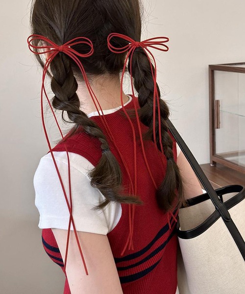 IRADOWL(アイラドール)の「スウェード調リボンヘアクリップ2個セット(バレッタ/ヘアクリップ・レディース・アイボリー/レッド/ピンク/ブラウン/ブラック・FREE)」の5枚目の写真