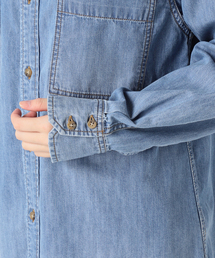 Spick and Span ライトオンスデニムシャツ　スピックアンドスパン 追加》ライトオンスデニムシャツ（シャツ／ブラウス）｜Spick