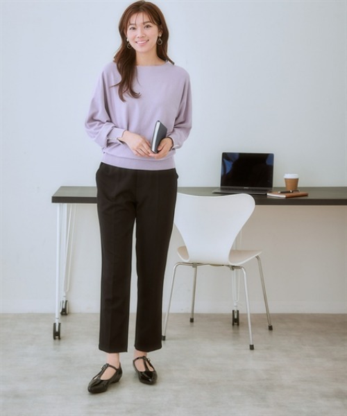 7days Life Styling（セブンデイズライフスタイリング）の「ポインテッドトゥＴストラップパンプスシューズ（ワイズ２Ｅ）（オフィス女子モニターコラボ）（パンプス・レディース・ブラック系その他/グレイッシュベージュ/ブラック・S/LL/L/M）」の6枚目の写真