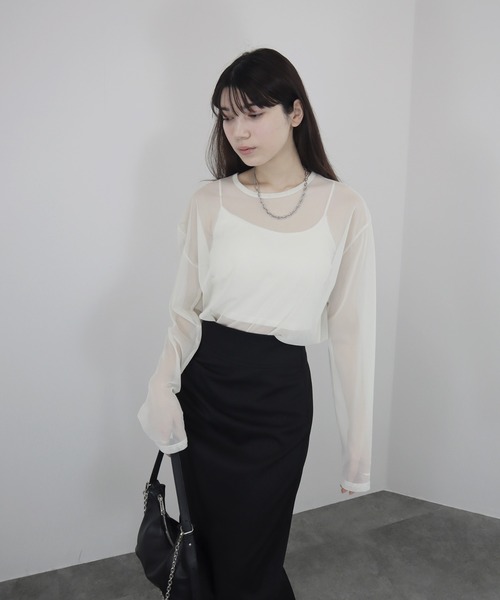 Reurie'(レウリィ)の「【ZOZO限定】ニュアンスオーバーシアートップス/nuance color over sheer top 長袖 クルーネック シースルー 透け感 シンプル カジュアル モード レイヤード 重ね着 日よけ 日差し対策 プール 水着(Tシャツ/カットソー・レディース・アイボリー/ライトグレー/ピンク・FREE)」の8枚目の写真
