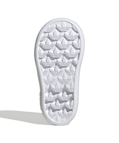 adidas（アディダス）の「adidas Originals adiFOM SUPERSTAR 360 X DISNEY PIXAR（アディダス オリジナルス Adifom SST 360 × ディズニー ピクサー）（ベビーシューズ/ベビーソックス・キッズ・ブラック系/レッド系・12.0cm/14.0cm/15.0cm/13.0cm/16.0cm）」の6枚目の写真