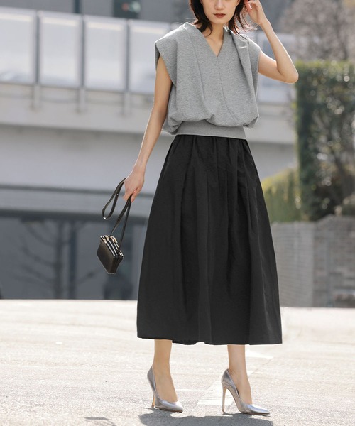 【2025SS】新品・未使用　BLAMINK　フレアスカート 38 2025SS】新品・未使用BLAMINKフレアスカート 38