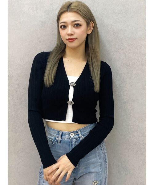 GYDA（ジェイダ）の「GDチャームニットカーディガン（カーディガン/ボレロ・レディース・スカイブルー/ブラック/オフホワイト・FREE）」の3枚目の写真