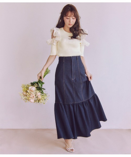 PEACH JOHN（ピーチジョン）の「ボリュームギャザーデニム風スカート（スカート・レディース・ネイビー/ライトブルー/ブルー・SMALL/MEDIUM）」の6枚目の写真
