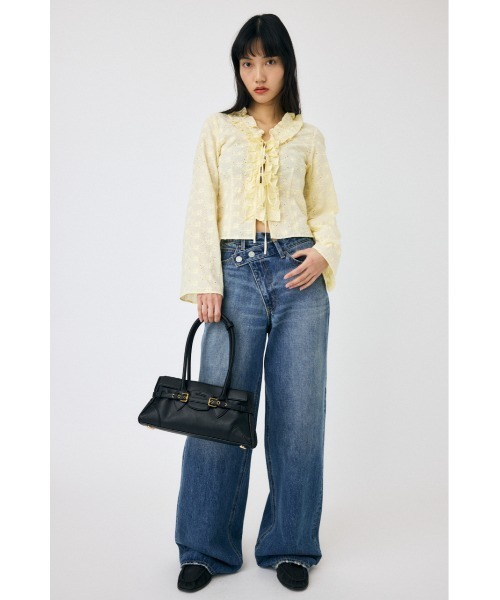 MOUSSY(マウジー)の「FRONT TIE EYELET シャツ(シャツ/ブラウス・レディース・ブラック/ライトイエロー/ホワイト・FREE)」の16枚目の写真