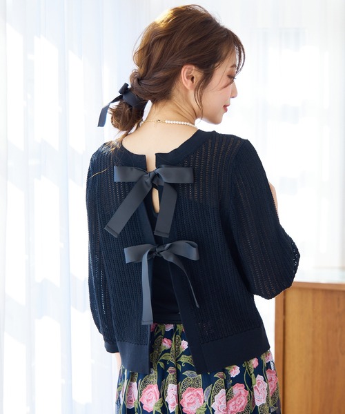 Rose Tiara（ローズティアラ）の「【２WAY】リボンニットプルオーバー（ニット/セーター・レディース・ホワイト/オフホワイト/ブラック・42/38/46）」の3枚目の写真
