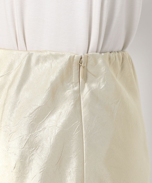 LOWRYS FARM（ローリーズファーム）の「シワサテンスカート　 291132（スカート・レディース・チャコールグレー/グリーン/アイボリー/ブラック・FREE）」の7枚目の写真