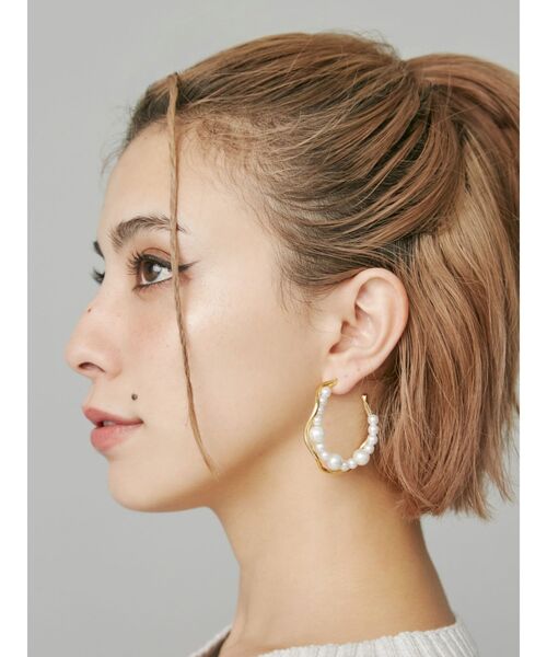 【耳元のポイントに◎】HERMES Virevolte ピアス 耳元のポイントに◎】HERMES Virevolte ピアス (HERMES/ピアス