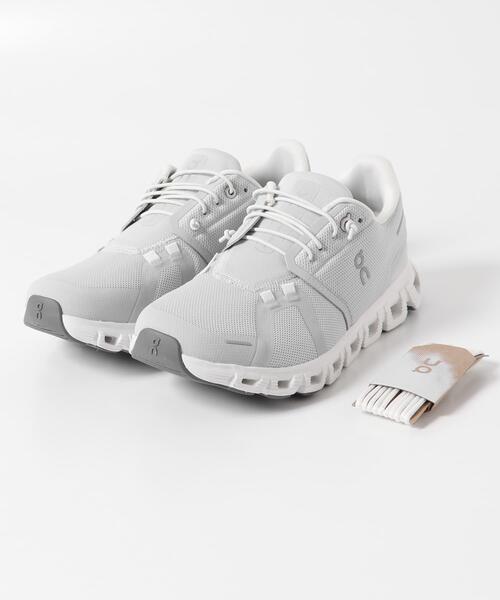 On（オン）の「On　Cloud 6（スニーカー・メンズ・グレー/ホワイト/ブラック・27/26/28）」の8枚目の写真