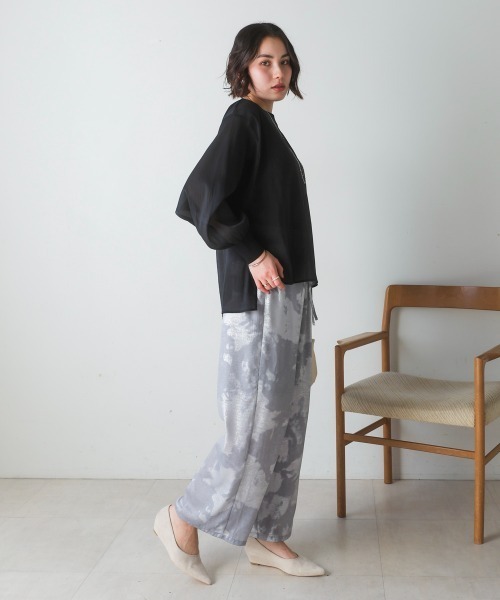 Bou Jeloud（ブージュルード）の「シャイニーパンツ（その他パンツ・レディース・グレー/ブラウン・38）」の7枚目の写真