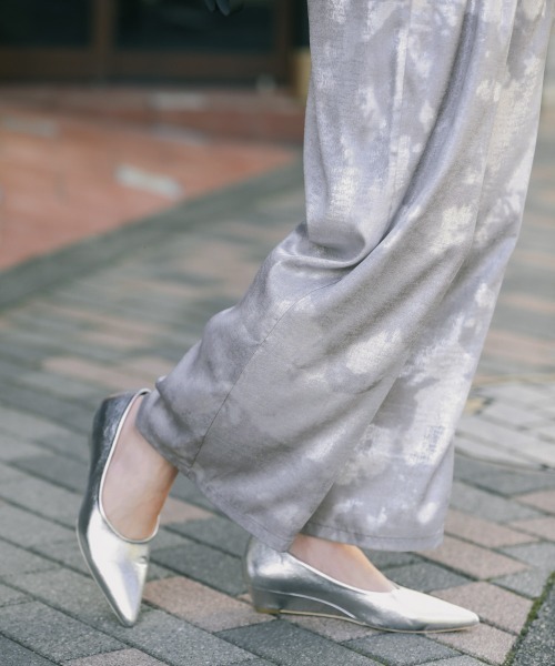Bou Jeloud（ブージュルード）の「シャイニーパンツ（その他パンツ・レディース・グレー/ブラウン・38）」の18枚目の写真