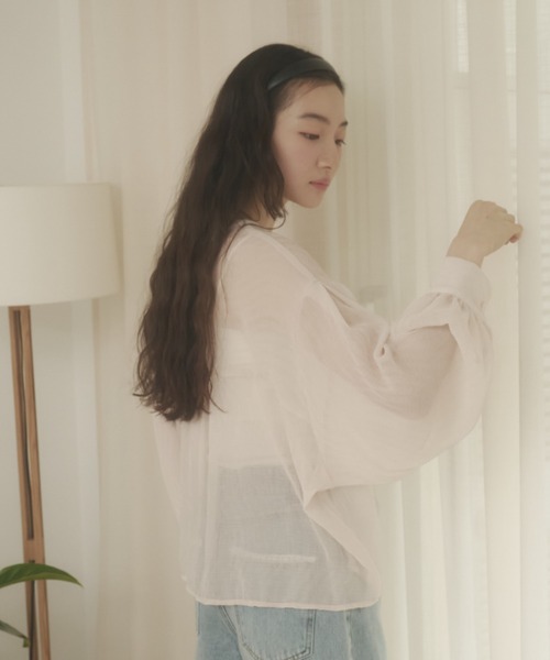 REMOON(リムーン)の「楊柳シアーシャツブラウス(シャツ/ブラウス・レディース・ピンク/ブラック/オフホワイト・FREE)」の7枚目の写真