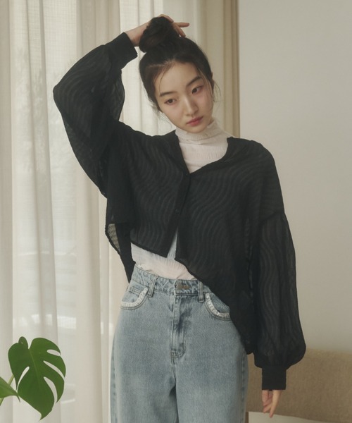 REMOON(リムーン)の「楊柳シアーシャツブラウス(シャツ/ブラウス・レディース・ピンク/ブラック/オフホワイト・FREE)」の15枚目の写真