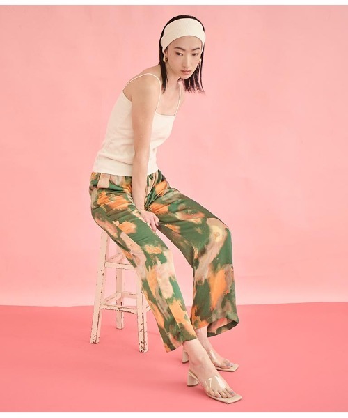 Settimissimo（セッティミッシモ）の「アート風プリント サテン ルーズ パンツ（その他パンツ・レディース・グリーン/ピンク・FREE）」の17枚目の写真