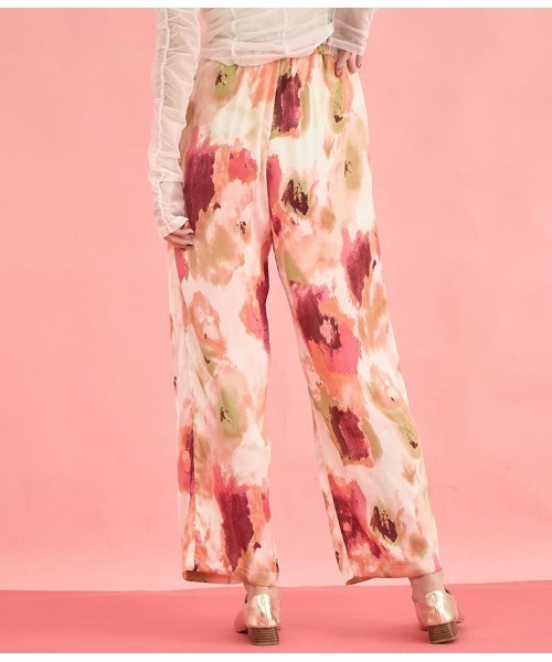 Settimissimo（セッティミッシモ）の「アート風プリント サテン ルーズ パンツ（その他パンツ・レディース・グリーン/ピンク・FREE）」の14枚目の写真