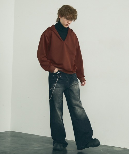 Shoowtime(ショウタイム)の「High neck oversized pullover hoodie / ハイネックオーバーサイズプルオーバーパーカー(パーカー・メンズ・ブラウン・MEDIUM/LARGE/X-LARGE)」の12枚目の写真