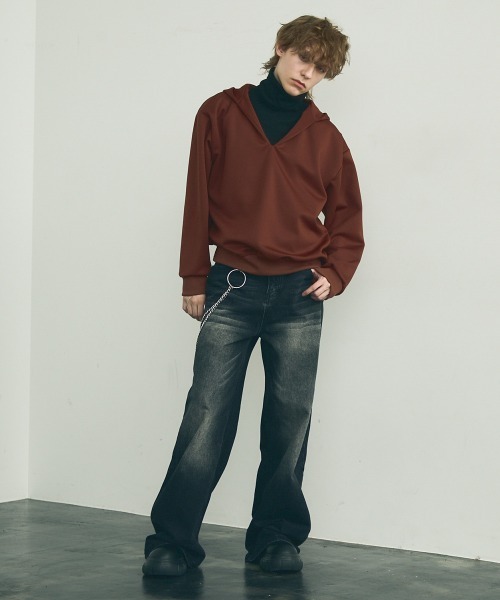 Shoowtime(ショウタイム)の「High neck oversized pullover hoodie / ハイネックオーバーサイズプルオーバーパーカー(パーカー・メンズ・ブラウン・MEDIUM/LARGE/X-LARGE)」の16枚目の写真