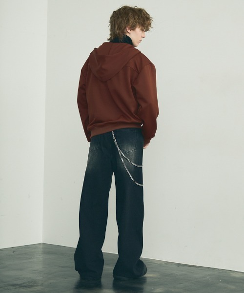Shoowtime(ショウタイム)の「High neck oversized pullover hoodie / ハイネックオーバーサイズプルオーバーパーカー(パーカー・メンズ・ブラウン・MEDIUM/LARGE/X-LARGE)」の18枚目の写真