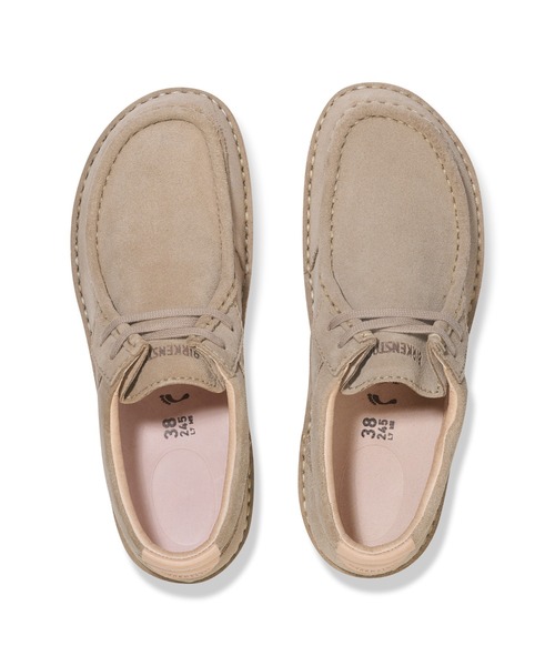 BIRKENSTOCK（ビルケンシュトック）の「Pasadena / パサデナ スエードレザー Taupe 【ナロー幅】 UNISEX（モカシン/デッキシューズ・レディース・ベージュ・37(24cm)/39.0/25㎝/36(23cm)/38/24.5cm）」の5枚目の写真