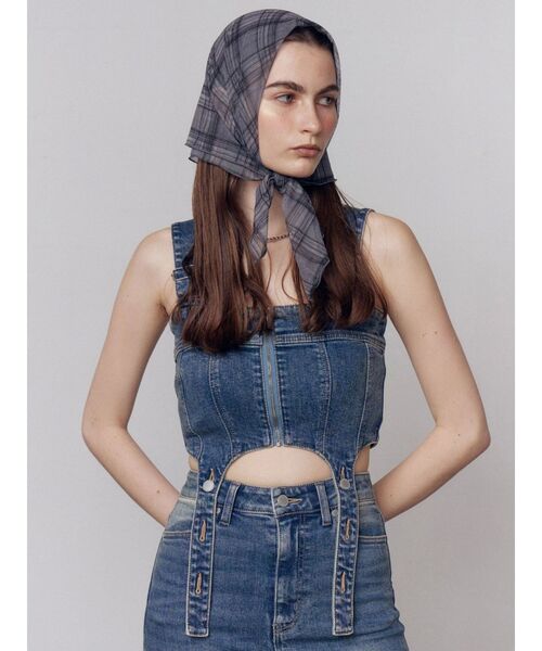 EMODA(エモダ)の「コルセットハングデニムサロペット(サロペット/オーバーオール・レディース・ブラック/ブルー/インディゴブルー・SMALL/MEDIUM)」の12枚目の写真