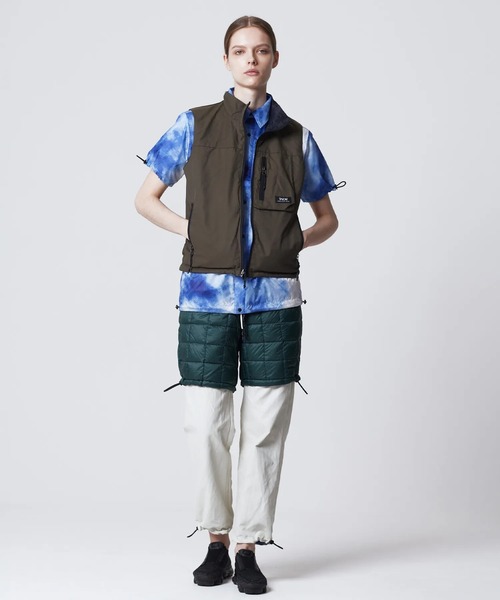 TAION（タイオン）の「【TAION(タイオン)】〈ユニセックス〉ノンダウン マウンテン リバーシブル Wジップ ベスト（ベスト・メンズ・グリーン系6/ブラック系その他/ブラック×パープル/スカイブルー系/ネイビー系9/ネイビー系5・L/S/M）」の19枚目の写真