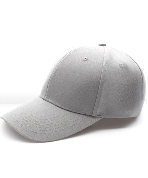 maison de LATIR（メゾンドラティール）の「春のコーデにちょうどいい。選べるカラーの深めシンプルキャップ【UVカット＆サイズ調節OK】（キャップ・レディース・ブラック/カーキ/グレー/ブルー/ブラウン/ホワイト/レッド/グリーン/ピンク/ベージュ/ネイビー/ダークグレー/パープル/イエロー/オレンジ/グリーン系その他/グレー系その他2/ベージュ系その他/ホワイト系その他/ベージュ系その他2/ネイビー系/ネイビー系2/ブラック系その他2/グレー系その他/ブラック系その他3・ONE SIZE/FREE）」の7枚目の写真