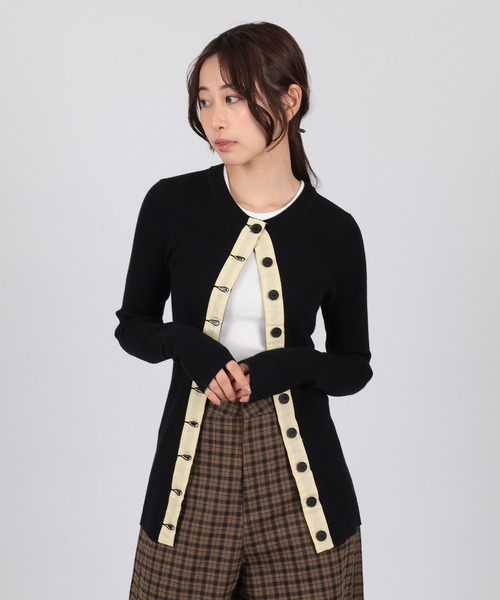 SUWDEE(スーディー)の「bicolor button long knit cardigan(カーディガン/ボレロ・レディース・ブラック・FREE)」の1枚目の写真