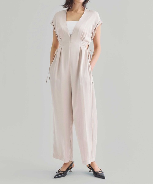 louren(ローレン )の「《ZOZOTOWN限定》【Louren/ローレン】side hole combinaison/サイドホールコンビネゾン/オールインワン(つなぎ/オールインワン・レディース・アイボリー/ブラック・SMALL/MEDIUM)」の2枚目の写真