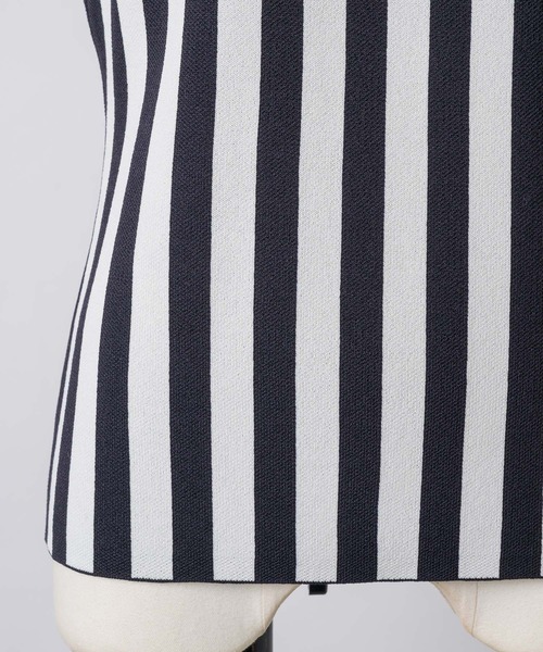 Chris TROIS.(クリストロワ)の「Sleeveless knit top(ニット/セーター・レディース・ブラック×ホワイト/ブラック・FREE)」の6枚目の写真