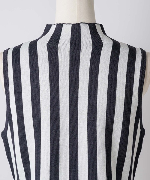 Chris TROIS.(クリストロワ)の「Sleeveless knit top(ニット/セーター・レディース・ブラック×ホワイト/ブラック・FREE)」の7枚目の写真