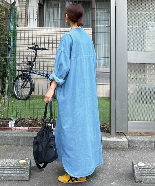 CORNERS by KR（コーナーズバイケーアール）の「【CORNERS by KR】デニムヘンリーネックワンピース（ワンピース・レディース・インディゴブルー/ブルー/ライトブルー/ブラック・L/M）」の14枚目の写真