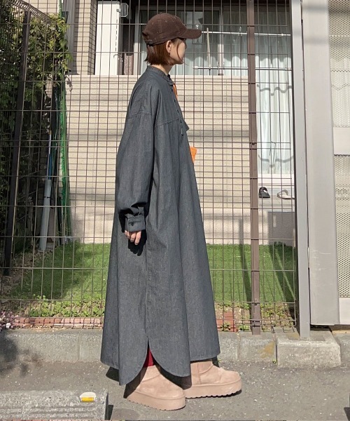 CORNERS by KR（コーナーズバイケーアール）の「【CORNERS by KR】デニムヘンリーネックワンピース（ワンピース・レディース・インディゴブルー/ブルー/ライトブルー/ブラック・L/M）」の21枚目の写真