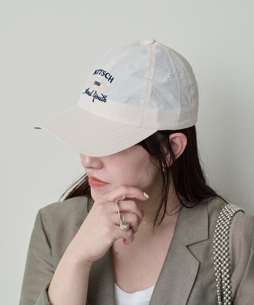 Omekashi(オメカシ)の「ロゴCAP(キャップ・レディース・オフホワイト/ブラック・ONE SIZE)」の6枚目の写真