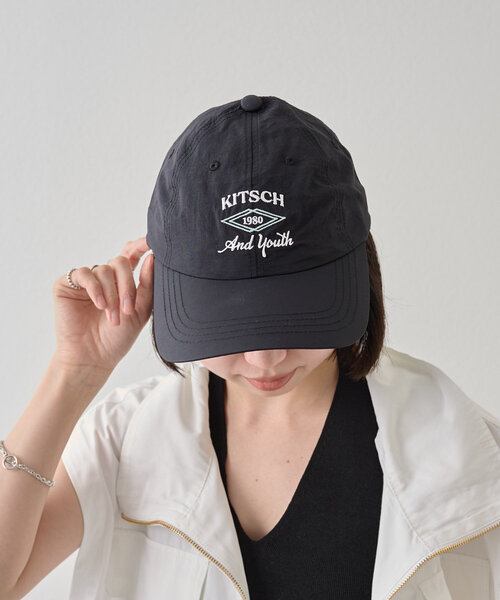 Omekashi(オメカシ)の「ロゴCAP(キャップ・レディース・オフホワイト/ブラック・ONE SIZE)」の9枚目の写真