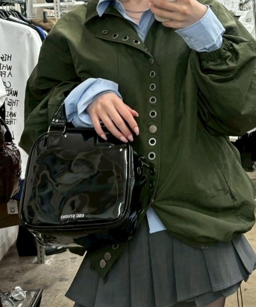 ESC STUDIO（イーエスシースタジオ）の「【ESC STUDIO】eyelet tote bag（ハンドバッグ・メンズ・ブラック/ブラウン・ONE SIZE）」の2枚目の写真