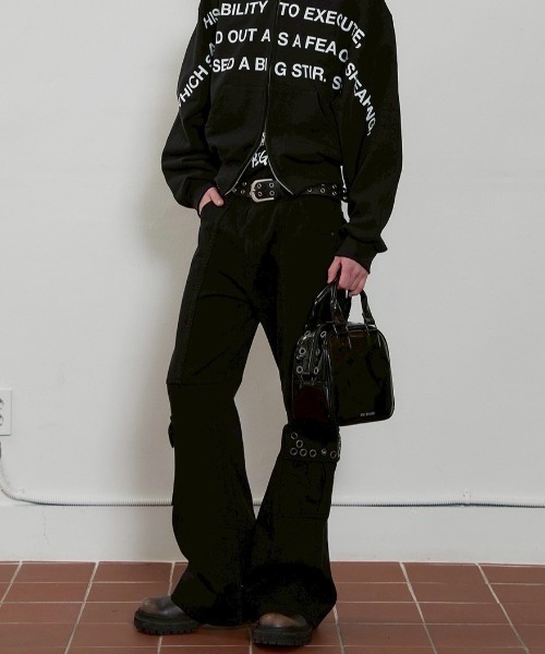 ESC STUDIO（イーエスシースタジオ）の「【ESC STUDIO】eyelet tote bag（ハンドバッグ・メンズ・ブラック/ブラウン・ONE SIZE）」の4枚目の写真