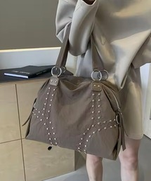 RiNc（リンク）の「【 BARELY BLUE / ベアリーブルー 】 スタッズ 大容量 ボストン バッグ（ボストンバッグ）」