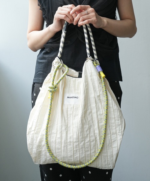 mili an deni（ミリアンデニ）の「2ＷＡＹロープトートバッグ（ショルダーバッグ・レディース・パープル/ピンク/アイボリー・F）」の2枚目の写真