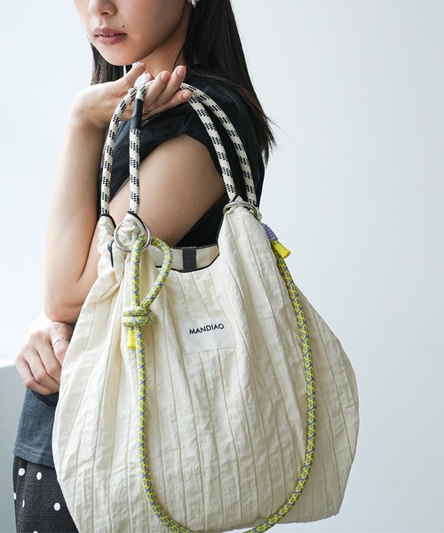 mili an deni（ミリアンデニ）の「2ＷＡＹロープトートバッグ（ショルダーバッグ・レディース・パープル/ピンク/アイボリー・F）」の18枚目の写真