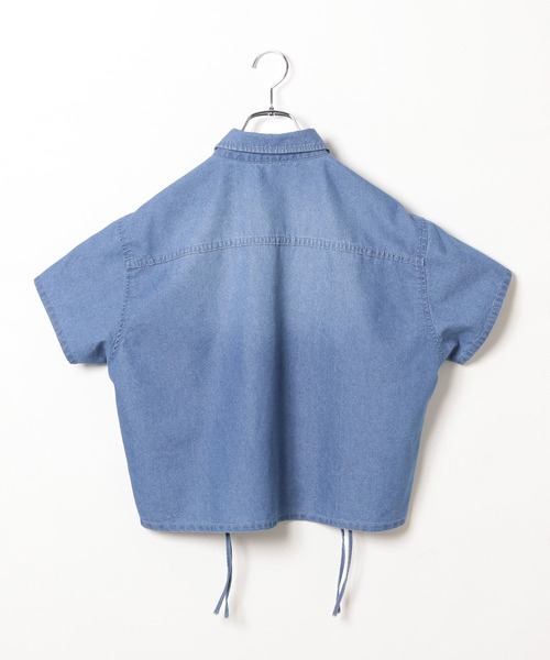 PAGEBOY(ページボーイ)の「ドロストデニムショートシャツ(シャツ/ブラウス・レディース・ブルー/ブラック・FREE)」の17枚目の写真