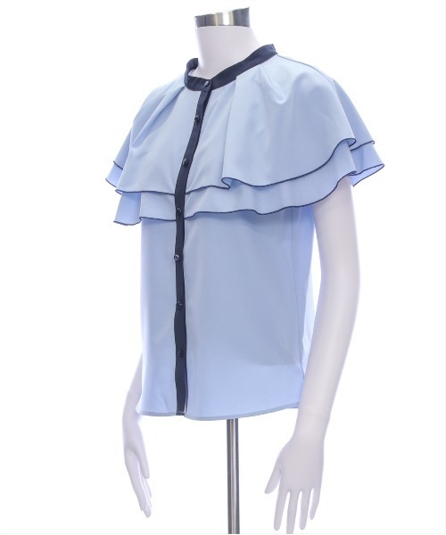 CLEAR BASIC（クリアベーシック）の「ダブルケープ配色ブラウス[オフィスカジュアル 着回し抜群 大人]≪SS新作≫（シャツ/ブラウス・レディース・ネイビー/オフホワイト/サックスブルー・F）」の16枚目の写真