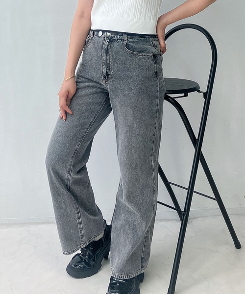 AS KNOW AS plus（アズノゥアズプラス）の「●ダブルボタンアレンジ ワイドストレートデニムパンツ（デニムパンツ・レディース・ブラック系その他/ブラック系/ブルー系その他/サックスブルー系・FREE）」の8枚目の写真