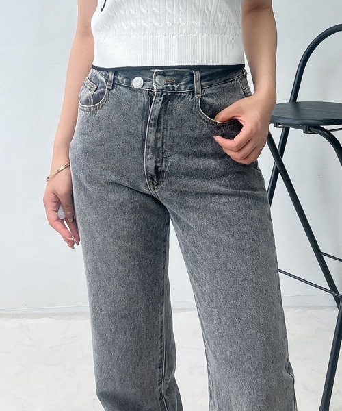 AS KNOW AS plus（アズノゥアズプラス）の「●ダブルボタンアレンジ ワイドストレートデニムパンツ（デニムパンツ・レディース・ブラック系その他/ブラック系/ブルー系その他/サックスブルー系・FREE）」の7枚目の写真