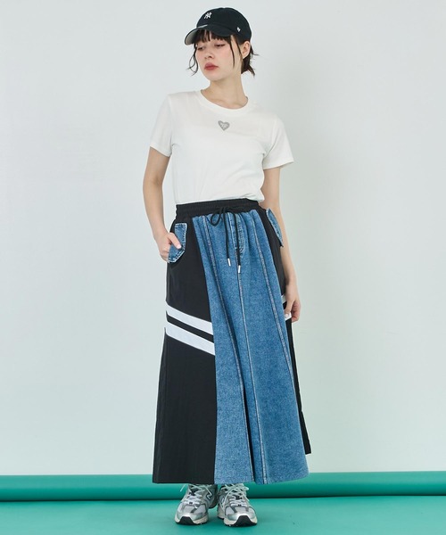 ANAP（アナップ）の「同色トーンハート刺繍Tシャツ（Tシャツ/カットソー・レディース・グレー/ブラック/ホワイト・FREE）」の17枚目の写真