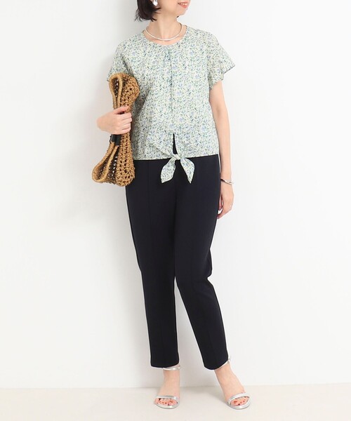 NOLLEY'S LIGHT(ノーリーズライト)の「コットンローンプリントフロントリボンブラウス(シャツ/ブラウス・レディース・グリーン系その他3/イエロー系その他・38)」の9枚目の写真