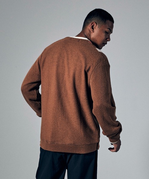 penguin BY MUNSINGWEAR(ペンギン バイ マンシングウェア)の「Penguin by Munsingwear/ペンギン バイ マンシングウェア LINKS STRIPE CARDIGAN カーディガン ロゴ刺繍(カーディガン/ボレロ・メンズ・ブラウン・L)」の6枚目の写真