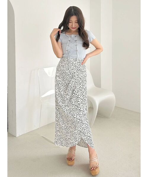 MERCURYDUO（マーキュリーデュオ）の「【WEB限定カラーあり】アシメタックナロースカート（スカート・レディース・ブラウン/ラベンダー/オフホワイト・SMALL/MEDIUM）」の19枚目の写真