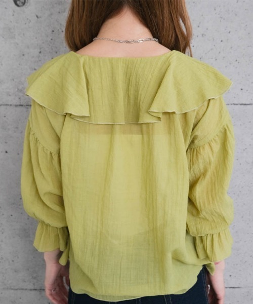 aquagarage（アクアガレージ）の「2wayラッフルフリル襟ブラウス（シャツ/ブラウス・レディース・オフホワイト/ブラック/グリーン系その他・M/L）」の5枚目の写真