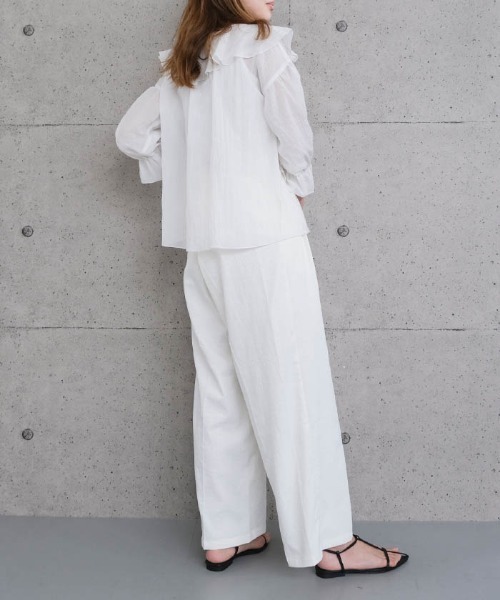 aquagarage（アクアガレージ）の「2wayラッフルフリル襟ブラウス（シャツ/ブラウス・レディース・オフホワイト/ブラック/グリーン系その他・M/L）」の15枚目の写真